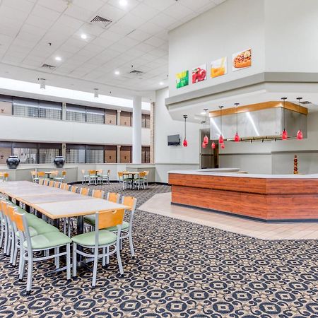 Отель Oyo Townhouse Owensboro West Экстерьер фото