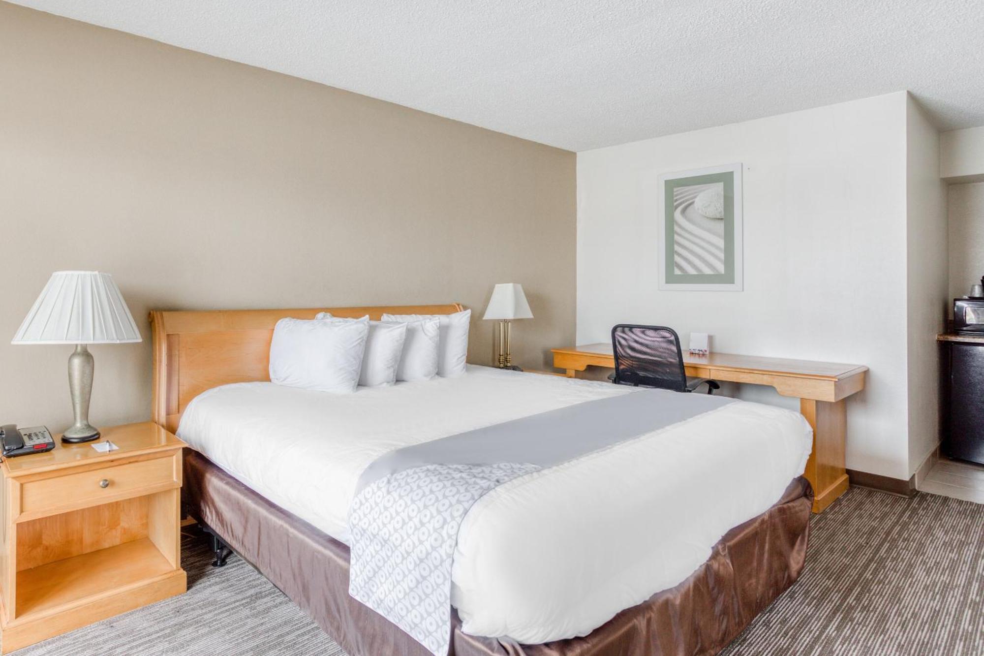 Отель Oyo Townhouse Owensboro West Экстерьер фото